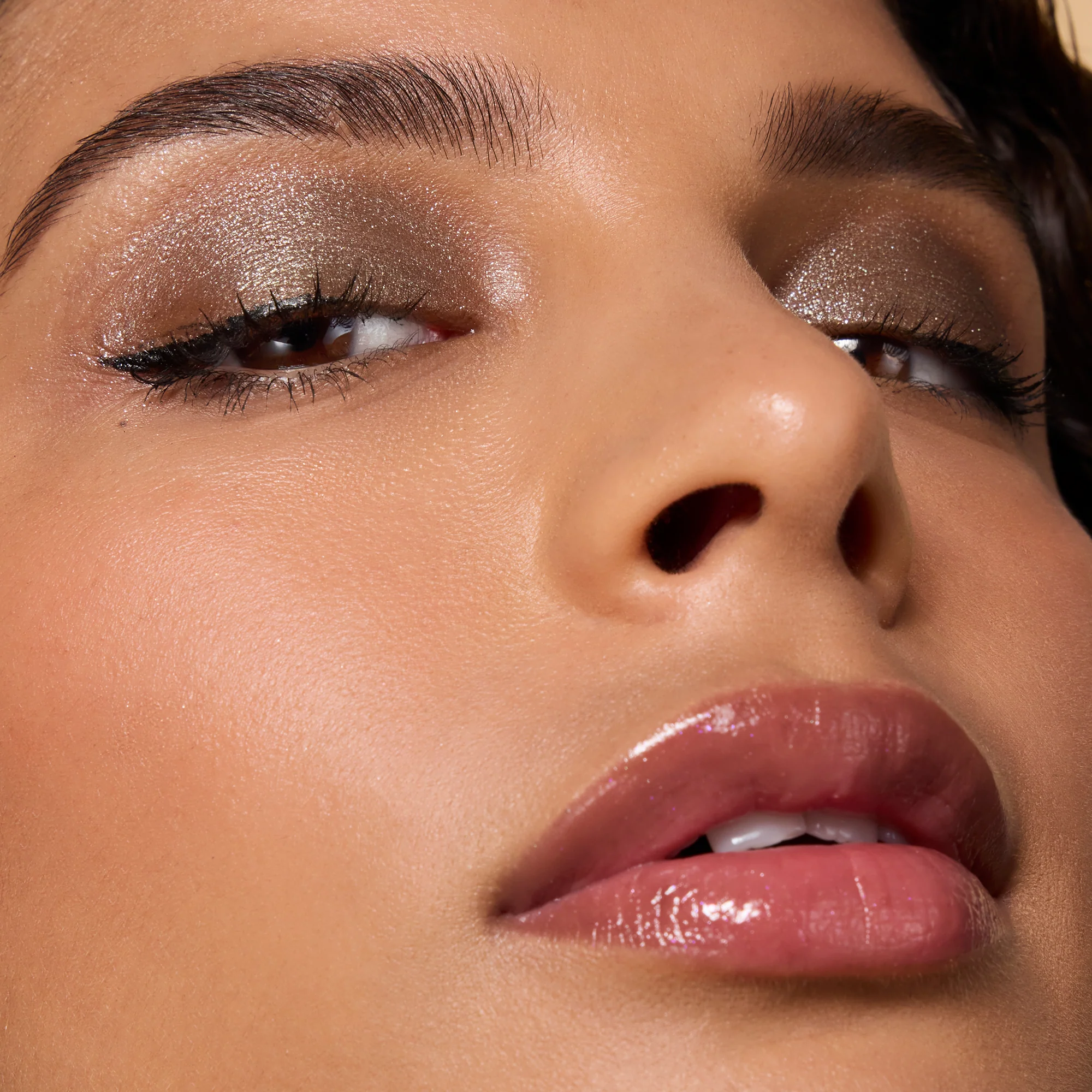 Fine as Fleck Glitter Eyeshadow - Image 33