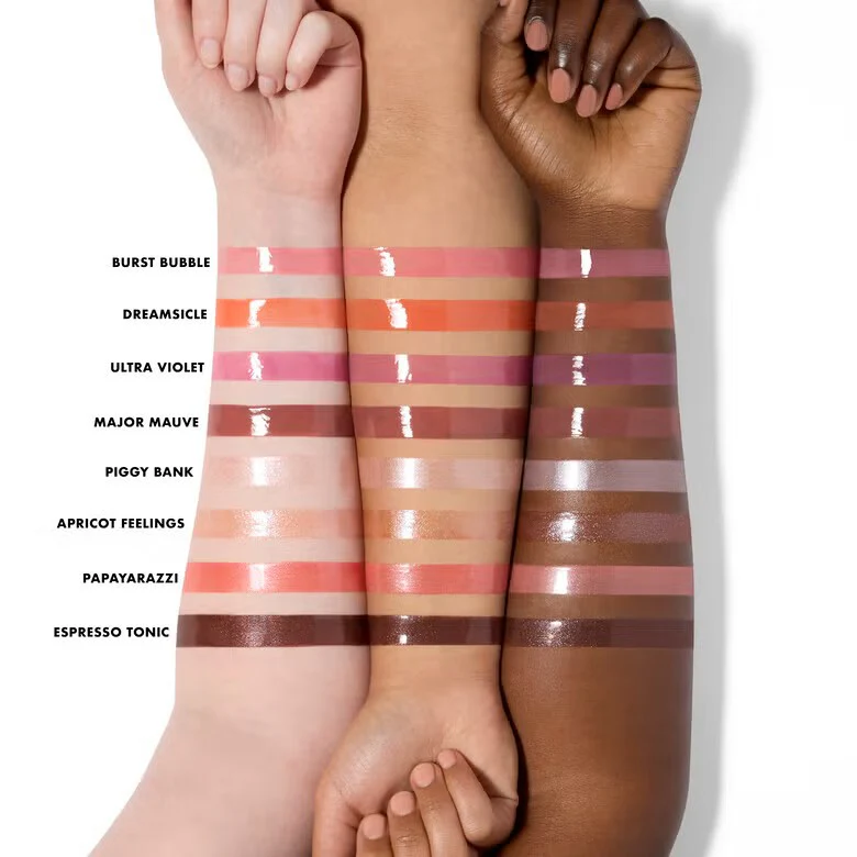 Glow Reviver Plumping Lip Oil - Image 6
