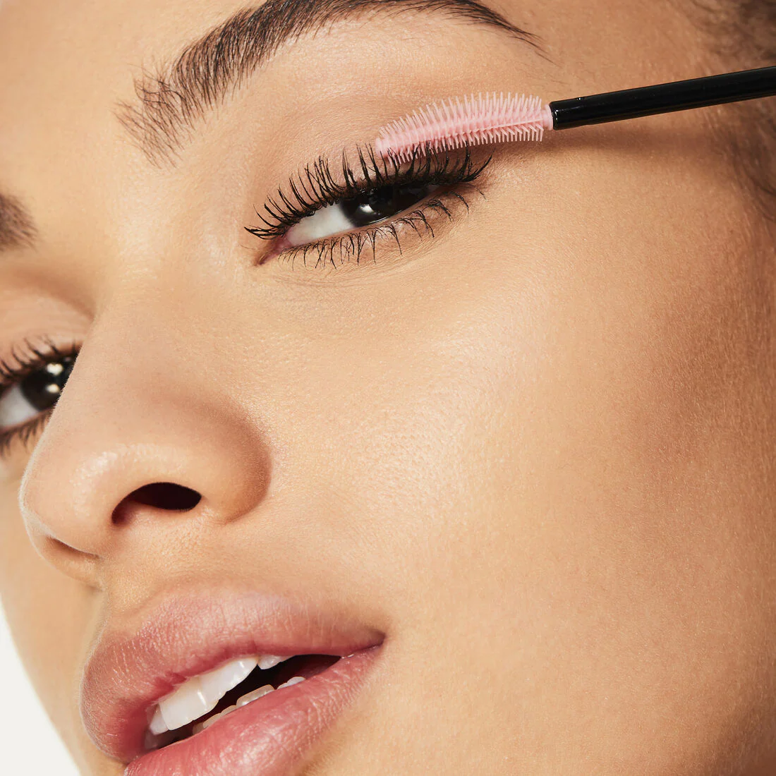 Lash 'N Roll® Curling & Lifting Mascara - Image 10